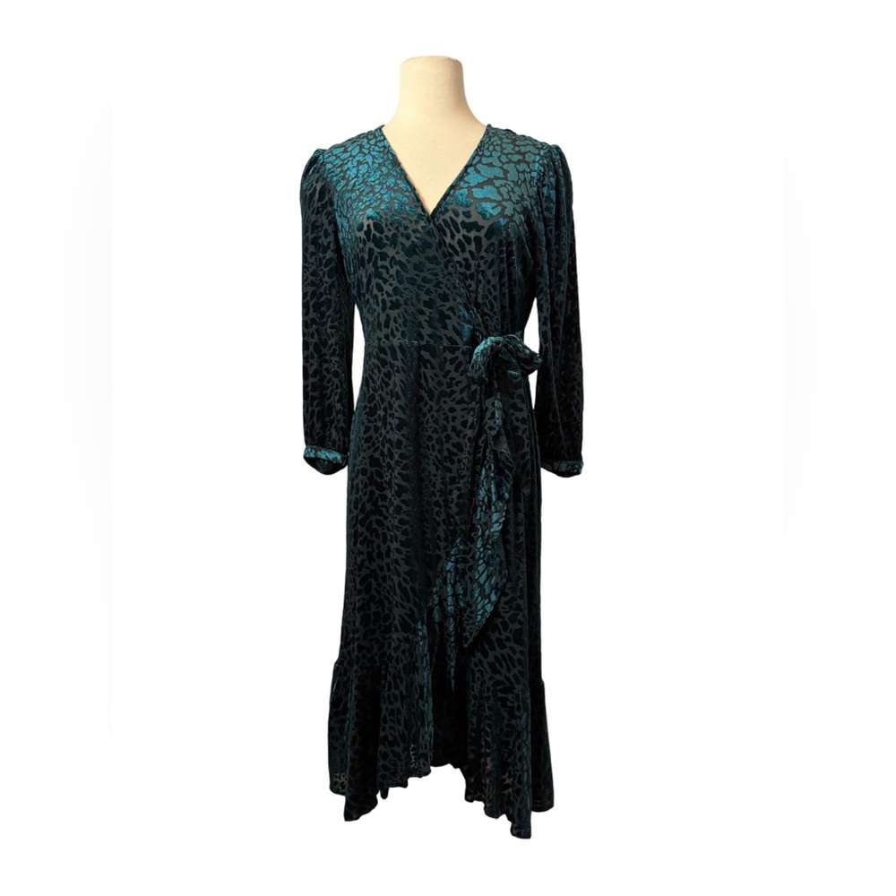 Calvin Klein Burnout Velvet Animal-Print Wrap‎ Dress size 12